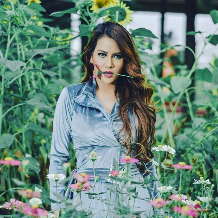Tak Hanya Jago Nyanyi, Nita Thalia Juga Mahir Masak Cumi dan Ceker