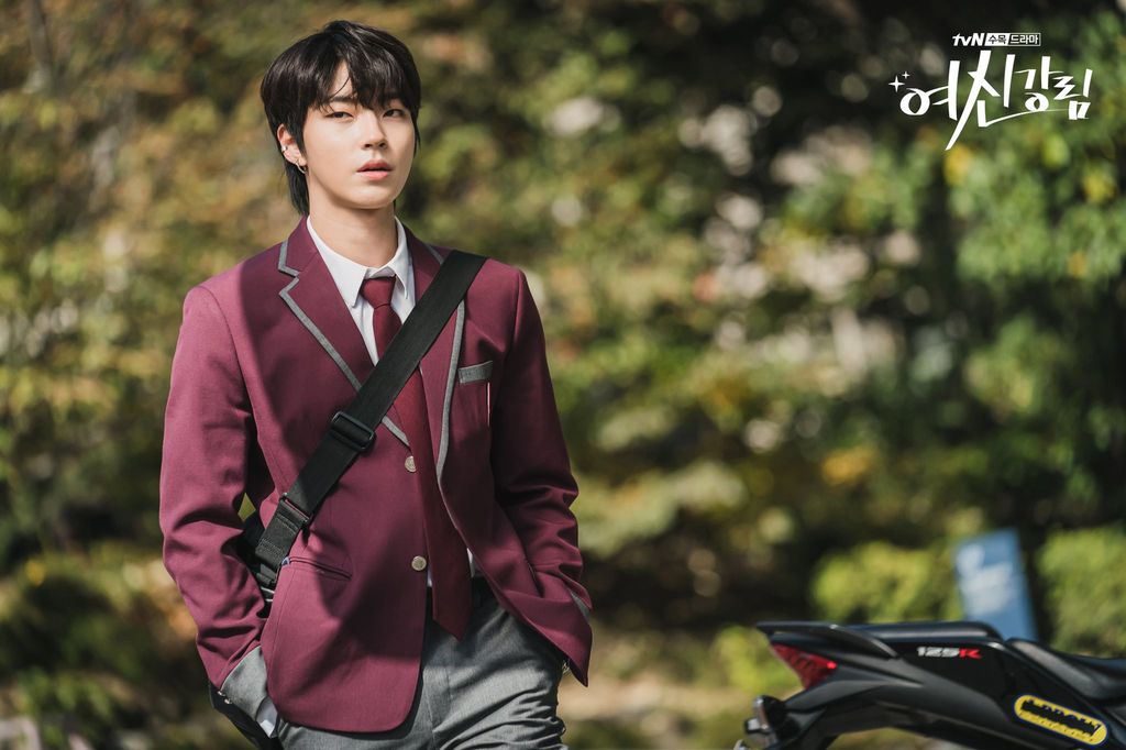 8 Bintang Drama Korea Usia 30 Tahun Ini Masih Cocok Jadi Anak SMA