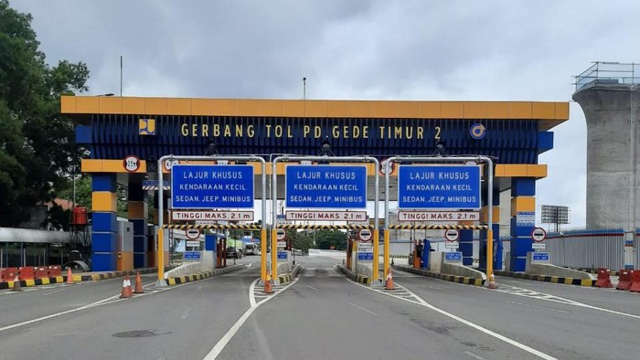 Ada Proyek Kereta Cepat, Transaksi GT Pondok Gede Timur 2 Dialihkan