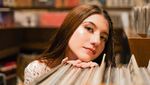 10 Potret Cassandra Lee, Si Cantik yang Ingin Pandemi Cepat Berlalu