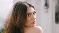 Dia ingin pandemi segera berlalu agar bisa main-main lagi dan bekerja dengan nyaman. (Foto: dok. Cassandra Lee)  