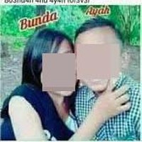 Baca ucapan anniversarynya harus sambil mikir keras nih. Padahal nulisnya bisa pakai huruf aja semuanya, nggak usah digabung pakai angka biar nggak susah bacanya. Ada yang gini juga kalau ngasih ucapan? Foto: Facebook/Kementrian Humor Indonesia