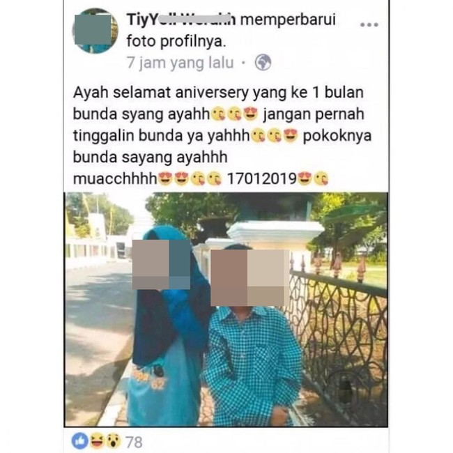 Waduh baru pacaran satu bulan tapi panggilan sayangnya sudah ayah bunda nih. Kamu dijamin kalah deh.. Foto: Facebook/Kementrian Humor Indonesia