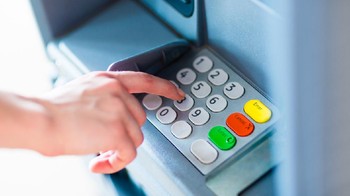 Bank Syariah dan Konvensional, Pilih Mana?
