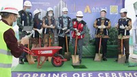 Sabtu 30 Januari 2021 proses Topping Off apartemen ini berlangsung dengan memberikan beragam penawaran promo yang menarik masyarakat dapat menikmati berbagai promo menarik special Topping Off Ceremony yaitu Promo cicilan DP 1.9 Jutaan free furnished, Discount 50 Jutaan, Free Biaya Akad Kredit, dan Free Iphone 12 khusus para konsumen dengan pembelian cash bertahap. 