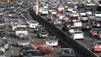Lightning McQueen dan masalah kemacetan. Foto: Jeff Hong via Sadanduseless