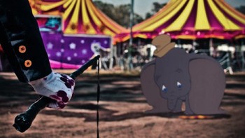 Dumbo dan ekploitasi hewan. Foto: Jeff Hong via Sadanduseless