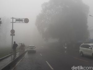 Waspada, Kawasan Puncak Bogor Gerimis dan Berkabut