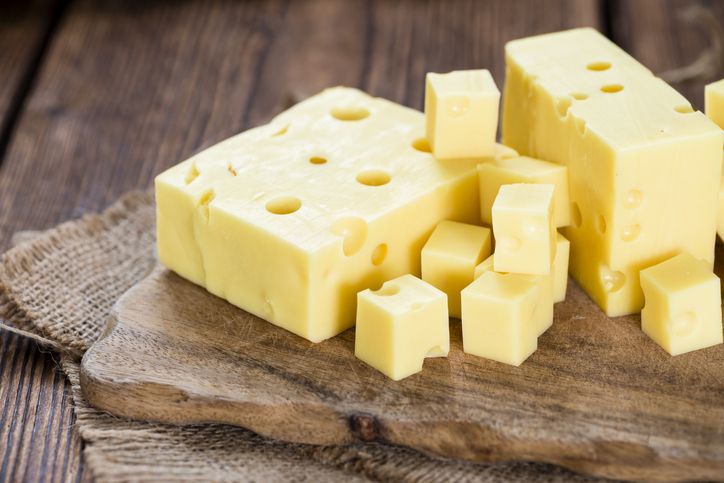 perbedaan natural cheese dan processed cheese