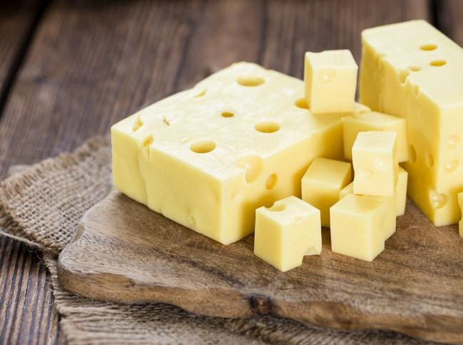 perbedaan natural cheese dan processed cheese