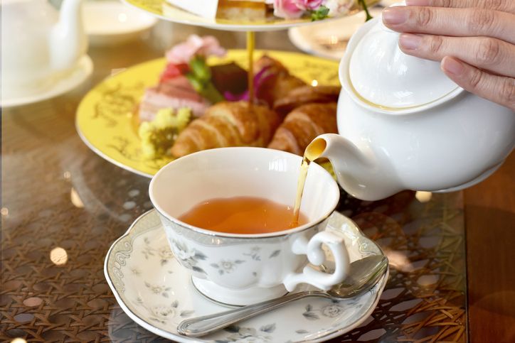lebih baik minum kopi atau teh saat sarapan? ini kata ahli