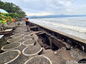 Lintasan Joging di Citepus Sukabumi Hancur Disapu Gelombang
