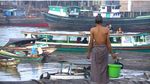 Pagi yang Damai di Tepi Sungai Barito