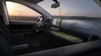 Selain menyerap tenaga matahari, sebagai mobil listrik tentu dapat diisi pula baterainya. Baterai mobil ini dapat digunakan untuk menempuh jarak sejauh 255 km dengan satu kali pengisian penuh. Sementara top speed-nya mencapai 140 km/jam (sonomotors)