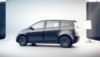 Ini adalah Sion Sono. Mobil listrik pertama yang bisa mengisi daya sendiri. Bagaimana cara mobil ini mengisi daya sendiri? Itu memungkinkan terjadi karena mobil ini dilapisi panel tenaga surya di sekelilingnya. (sonomotors)