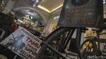 Nostalgia Barang-barang Antik di Festival Djadoelan Sleman