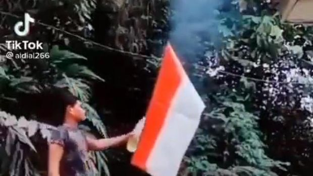 Polda Aceh Telusuri Video Viral Pria Bakar Bendera Merah Putih