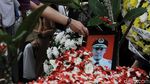 Prosesi Pemakaman Jenazah Kapten Afwan di TPU Pondok Rajeg
