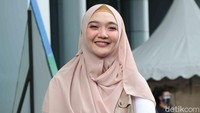 Lagu pemilik nama asli Sulistyowati itu belakangan viral di TikTok. (Foto: Noel/detikcom) 