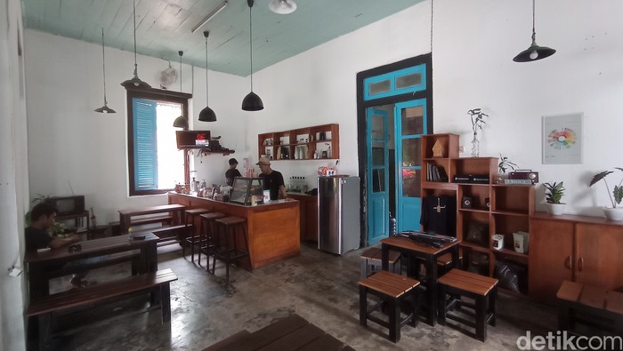 Toko Dudu di Pangandaran