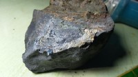 Para peneliti Itera memastikan batu tersebut merupakan meteorit yang jatuh dari langit.