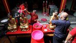 Klenteng Tien Kok Sie Solo Bersolek Menyambut Imlek