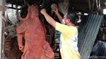 Pemahat Patung di Jepara Bertahan di Masa Pandemi Corona
