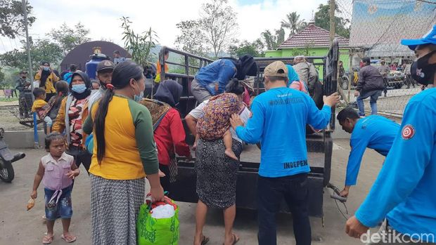 Pengugsi Merapi pulang ke rumah, 31/1/2021