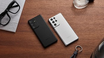 Beralih ke Samsung, di mana Sang Juara TI 10 ini, bisa memborong persediaan toko untuk Samsung Galaxy S21 Ultra, yaitu sebanyak 11.543 unit. Foto: dok. Samsung.