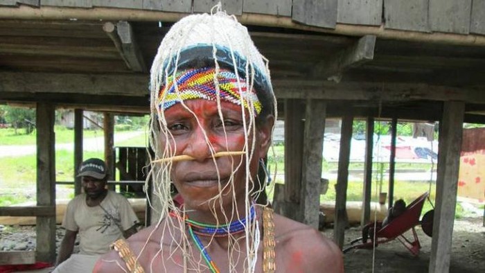 Suku Bauzi dan Sungai Mamberamo