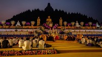 Fakta kesembilan, Candi Borobudur rupanya memiliki hubungan dengan astronomi. Dalam tulisan Ni Made Ayu Surayuwanti Putri berjudul Aspek Astronomi dalam Candi Borobudur, dijelaskan bahwa 9 buah relief di candi itu menggambarkan berbagai jenis perahu layar yang tengah berlajar. Ulet Ifansasti/Getty Images  