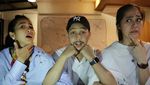 Gaya Kocak Abdul Kadir saat jadi Emak-emak yang Hobi Masak
