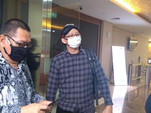 Diperiksa Bareskrim di Kasus Islam Arogan, Abu Janda Dicecar 50 Pertanyaan