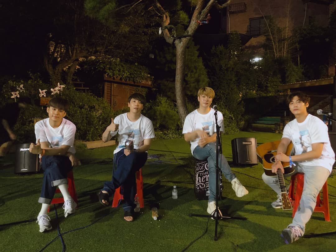 Comeback boyband K-Pop setelah wamil