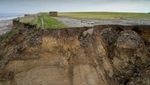 Erosi di Pantai Norfolk Inggris Makin Mengganas