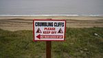 Erosi di Pantai Norfolk Inggris Makin Mengganas