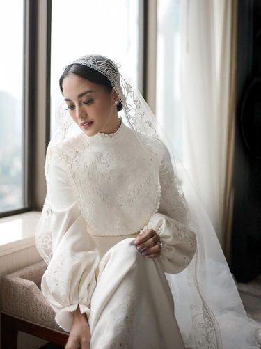 Dress hotsell pengantin simple