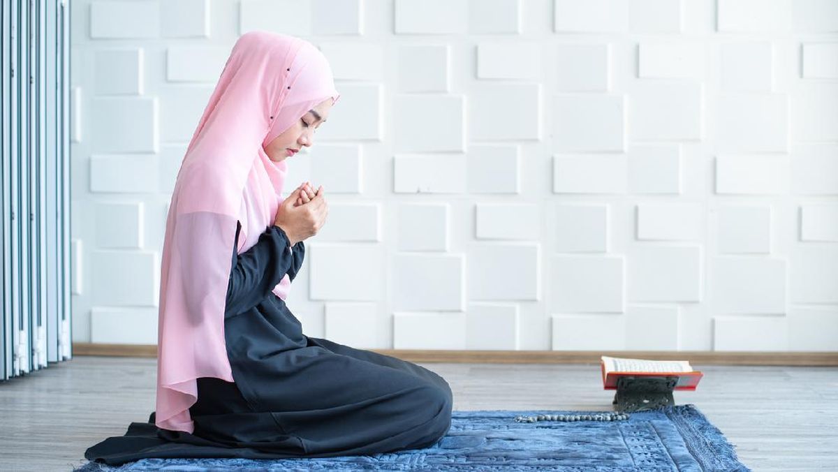 Berikut ini adalah beberapa doa untuk orang sakit beserta aksara latin dan  terjemahannya seperti yang diajarkan oleh Rosululloh…