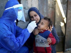 Israel Sediakan 5.000 Dosis Vaksin Corona untuk Nakes Palestina
