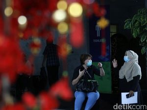 Jelang Imlek, Kantor Kemenag Dihiasi Lampion