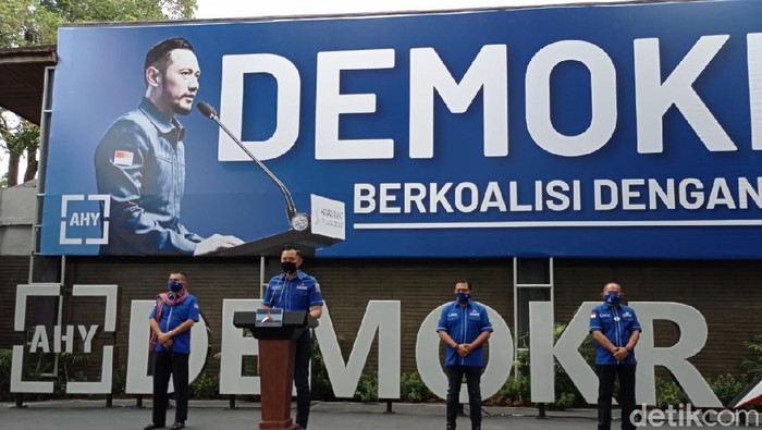Jumpa pers Ketum Partai Demokrat AHY (Sachril/detikcom)