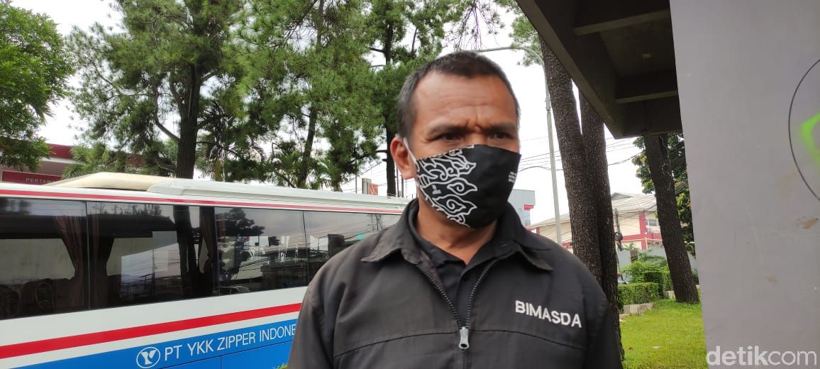 Kali Baru Cijantung yang mengalir di Tugu, Cimanggis, Depok, mulai bersih, 1 Februari 2021. (Taufieq Renaldi Arfiansyah/detikcom)