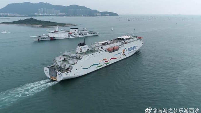 Kapal pesiar ke Kepulauan Paracel