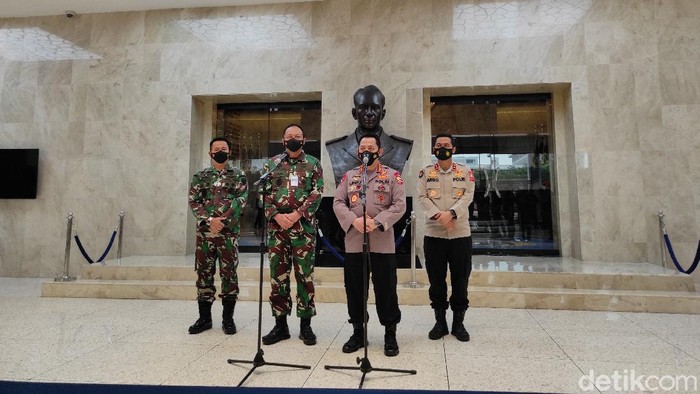 Kapolri Jenderal Sigit Sambangi Mabes TNI AU.