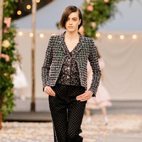 Fashion show koleksi terbaru Chanel Couture Spring/Summer 2021 yang mengusung tema pesta pernikahan digelar di Grand Palais, Paris, Prancis. Foto: dok. Chanel.
