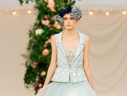 10 Koleksi Chanel Couture Spring/Summer 2021, Bertema Pesta Pernikahan
