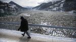Lautan Sampah Padati Danau di Serbia