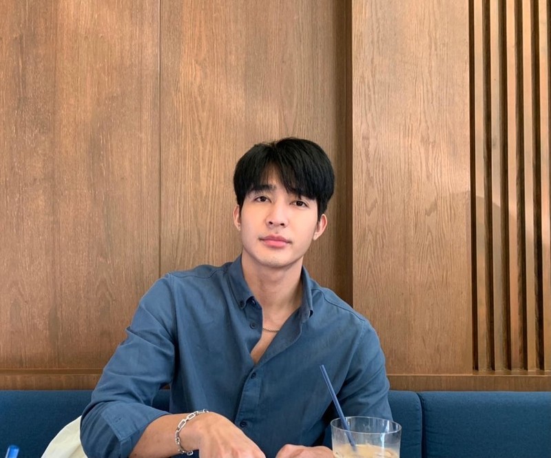Main di 'A Tale of Thousand Stars ', Earth Pirapat Paling Hobi Ngopi
