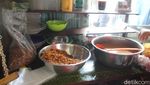 Gurihnya Nasi Uduk Bu Amah yang Ngumpet di Gang Sempit