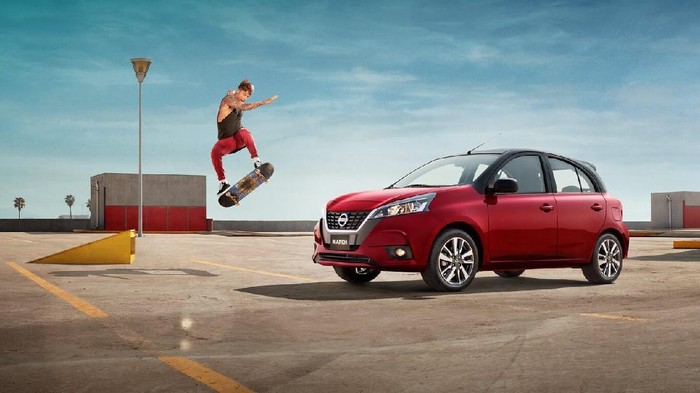 Nissan March 2021
